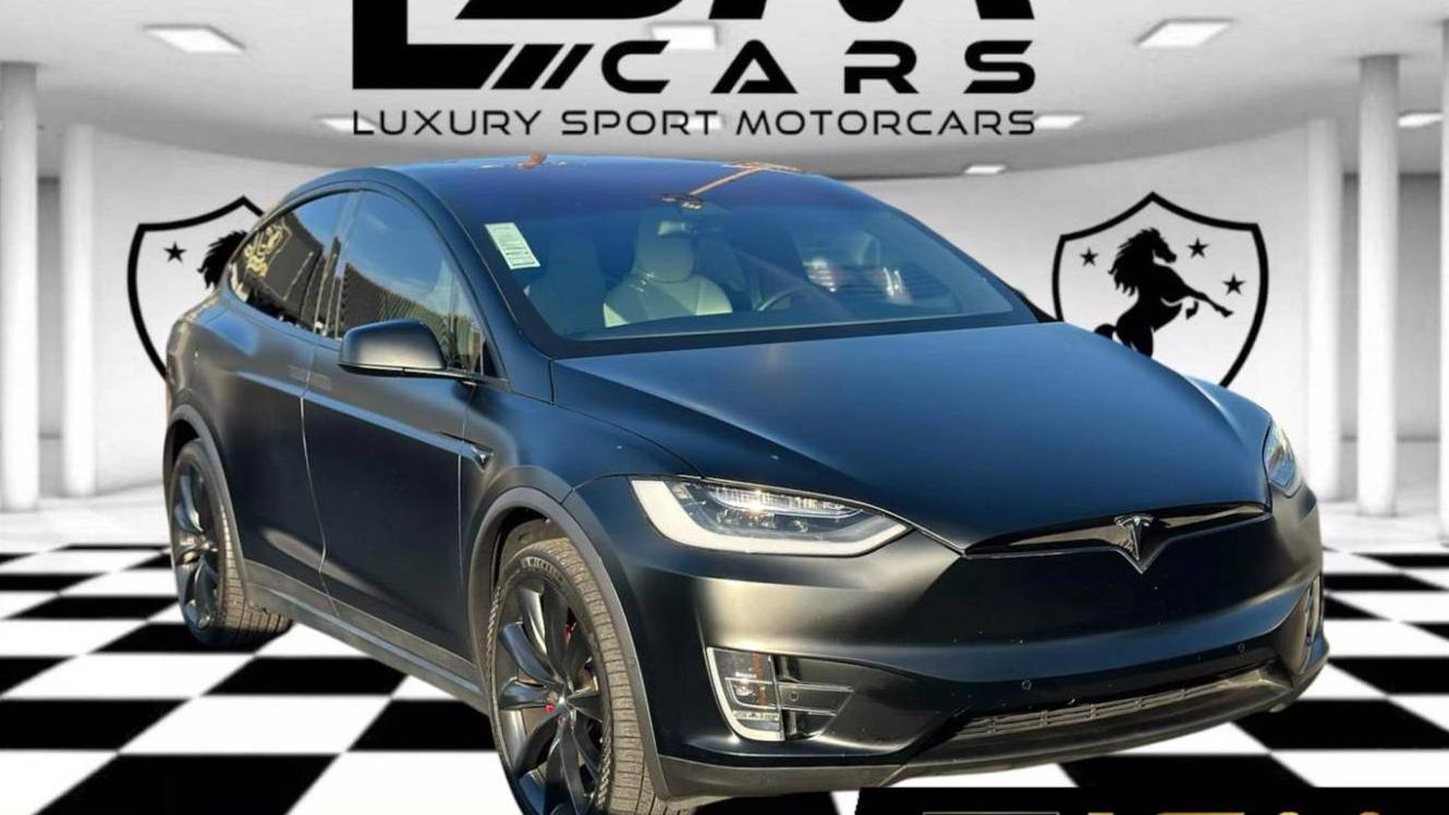 TESLA MODEL X 2019 5YJXCBE43KF185338 image